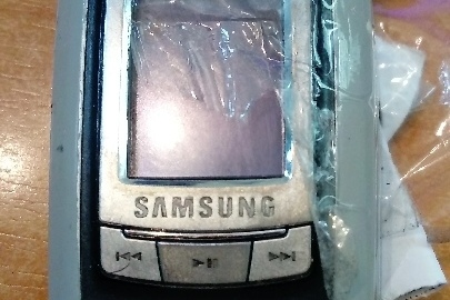 Мобільний телефон марки «Samsung»