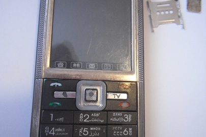 Мобільний телефон "DONOD D906", ІМЕІ затертий, акумуляторна батарея та сім-картка мобільного оператора "Київстар"