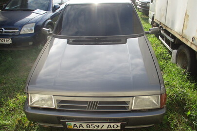 Автомобіль Fiat Uno 1300, 1990 року випуску, реєстраційний номер АА8597АО, кузов № ZFA14600004533146