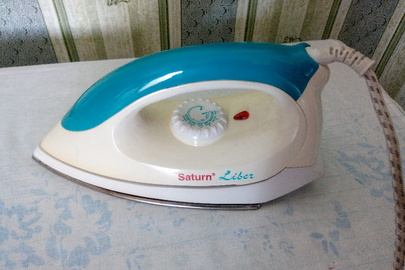 Праска Saturn Liber, model ST1111, б/в, в робочому стані