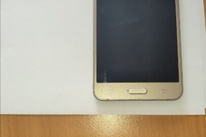 Мобільний телефон Samsung SM-J510H (б/в)