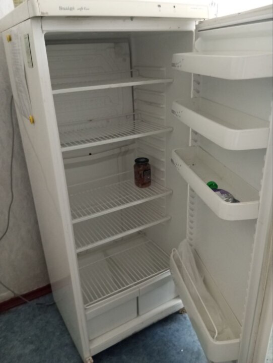 Холодильник Snaige soft line, білий, 1 шт., стан невідомий, б/в 