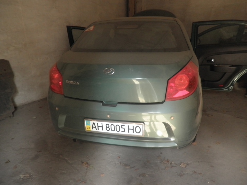 Автомобіль ЗАЗ, AF6854 FORZA, днз: АН8005НО, VIN: Y6DAF6854B0003915, 2011 р.в., колір зелений, об'єм двигуна: 1497 куб.см.