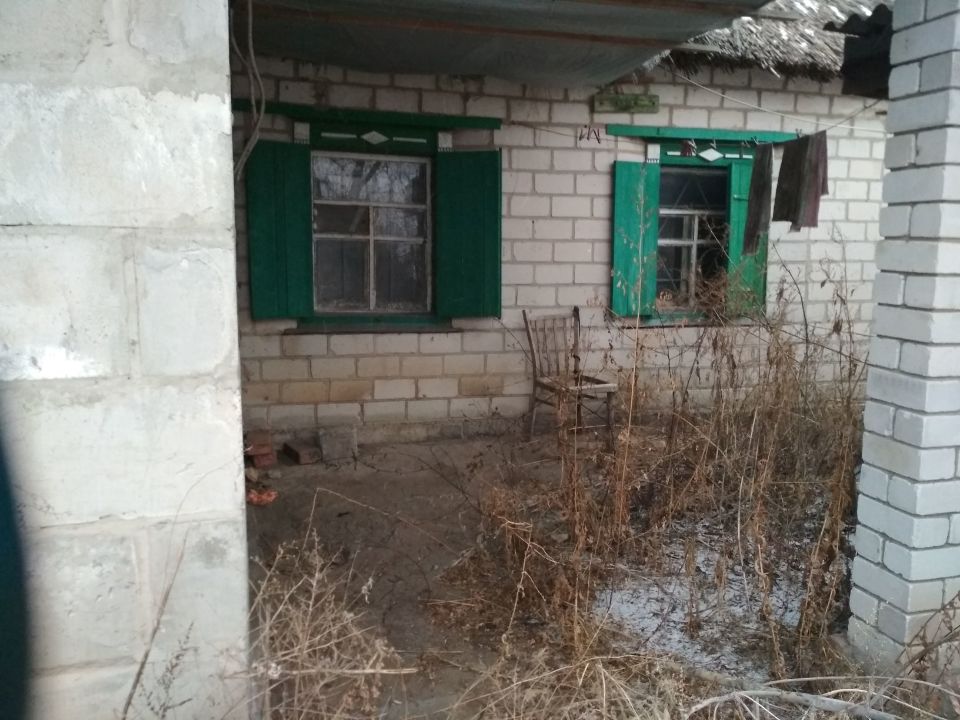 1/2 частини житлового будинку, загальною площею 48.0 кв.м., житловою площею 22.9, за адресою: Дніпропетровська область, Петриківський р-н, с. Гречане, вул. Комсомольська, буд. 4