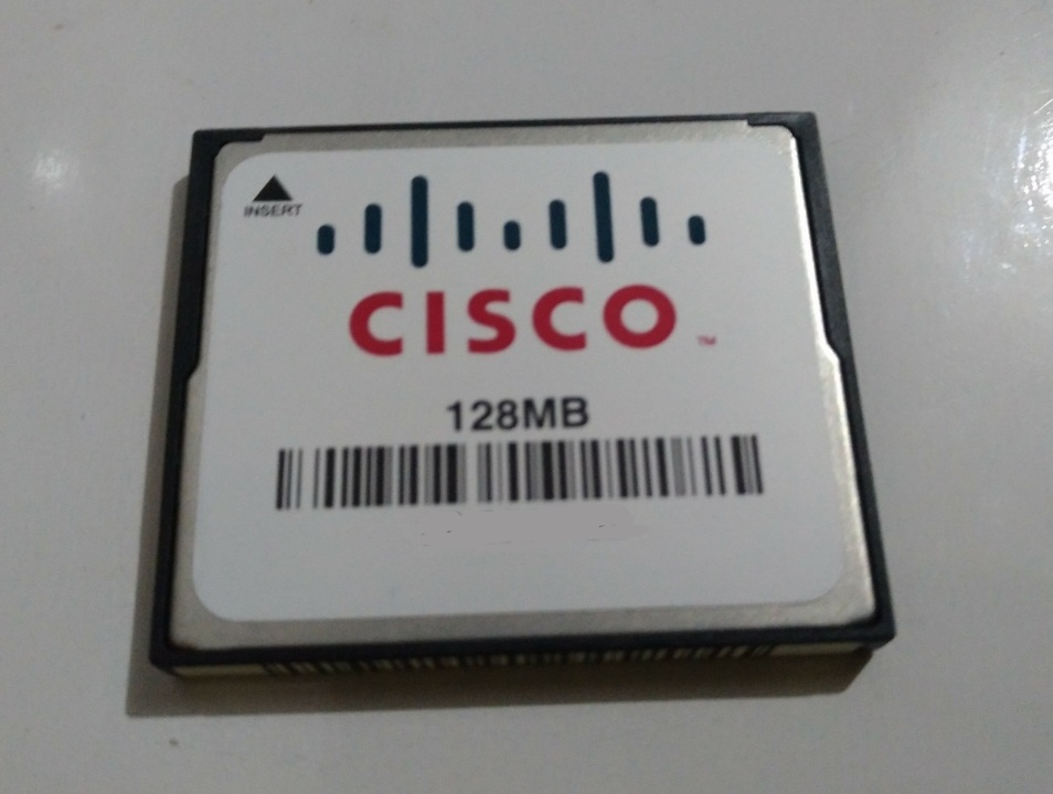 Карта пам'яти COMPACT Flash Cisco 128 MB