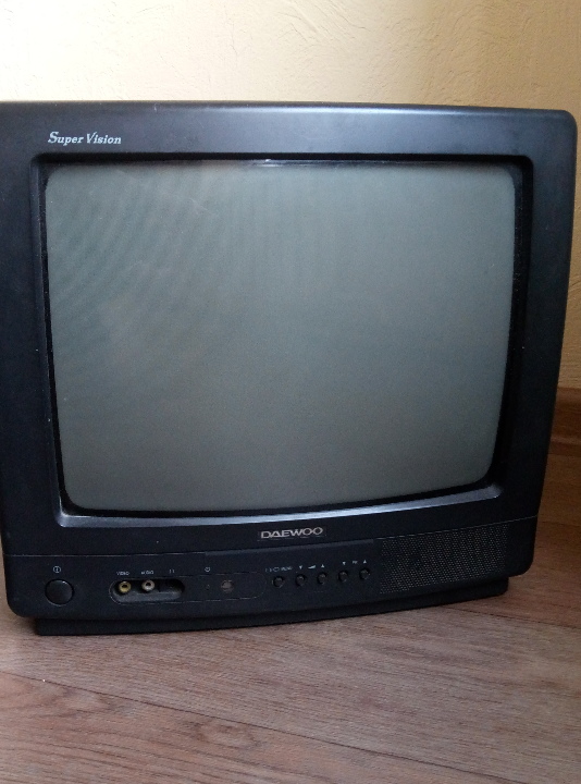 Телевізор DAEWOO модель 1401М
