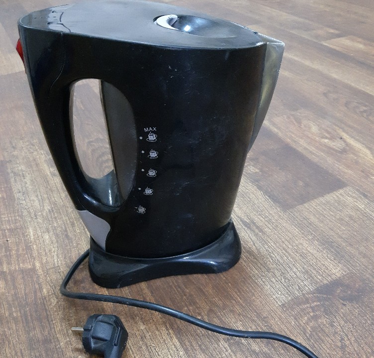 Електричний чайник 