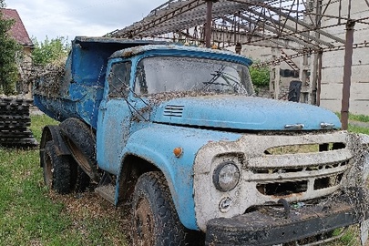 Колісний транспортний засіб марки ЗИЛ-ММЗ 554М, 1983 року випуску, реєстраційний номер: 54266РТ, номер кузова: 2102254, у неробочому стані