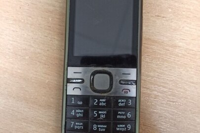 Мобільний телефон марки «Nokia» модель:2630 RM-745 б/в, із сім карткою мобільного оператора «Lifecell»