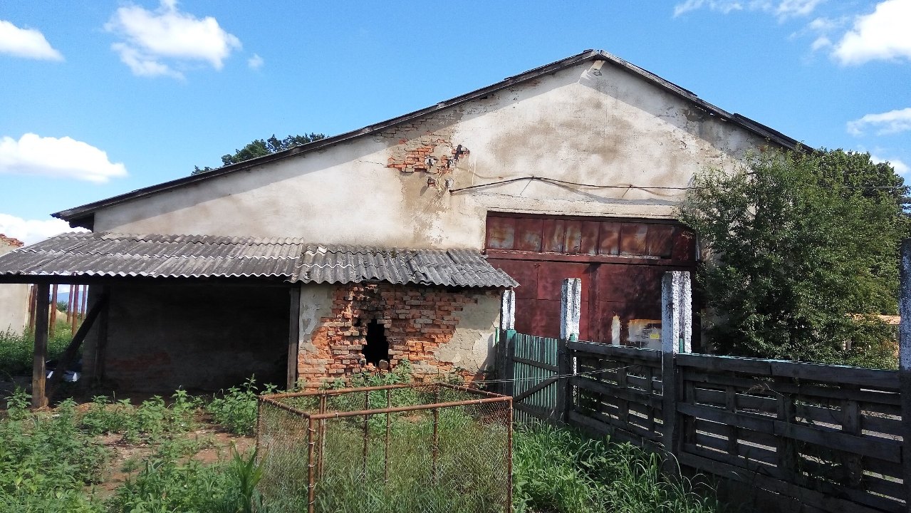 Будівля механічної майстерні, загальною площею 252.6 кв.м., що знаходиться за адресою: Закарпатська область, Мукачівський район, село Нове Давидково, вул. Конституції, 3 К