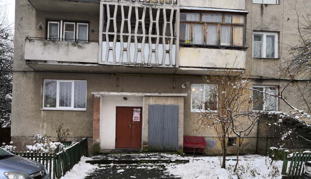 1/4 частини 3-х кімнатної житлової квартири, загальною площею 68.9 кв.м.,  що знаходиться за адресою: Закарпатська область, місто Мукачево, вул. Л.Толстого, 22, кв. 2