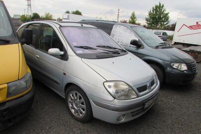 Т/З марки RENAULT, модель MEGANE, 2001 року випуску, реєстраційний номерний знак SK086EN, кузов № VF1JA050524404119, сірого кольору