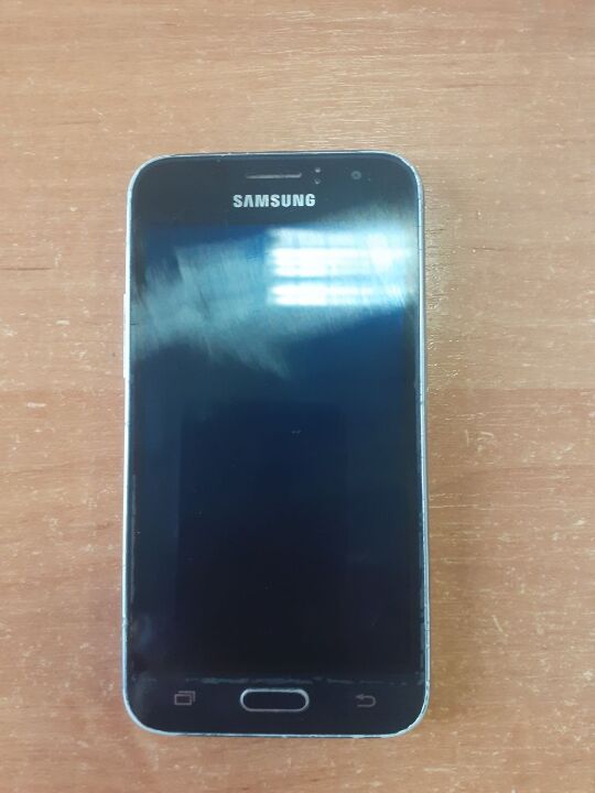 Мобільний телефон  чорного кольору, марки  «SAMSUNG, s/n R51H41DJ77Z