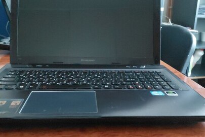 Конфіскація за рішенням суду: ноутбук "Lenovo" с/н СВ18970560 із зарядним пристроєм до нього, стан б/в