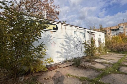 Нежитлова будівля площею 38,7 кв.м.,що знаходиться за адресою: Дніпропетровська обл., м. Кривий Ріг, вул. Співдружності, б. 40б