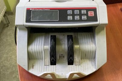 Лічильник банкнот, Multi-Currency Counter Model: 2108 D, сірого кольору, зі шнуром, у робочому стані, б/в