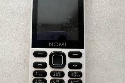 Мобільний телефон "NOMI", б/в