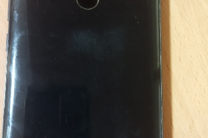 Конфісковане майно за рішенням суду: мобільний телефон марки "Xiaomi Redmi", модель "M1806F6LG", б/в