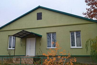 Побутове приміщення /літер Ф2/, літер ф3/, загальна площа 360.9 (кв.м), за адресою: Волинська обл., Камінь-Каширський р., смт. Маневичі, вулиця Снітка Андрія, будинок 31