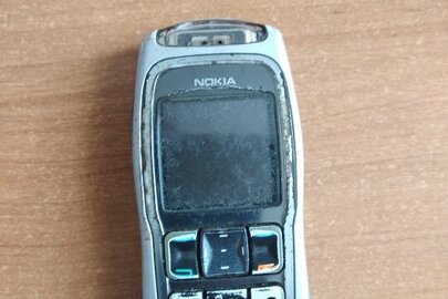 Мобільний телефон сірого кольору NOKIA, модель: 3220, без зарядного пристрою, б/у
