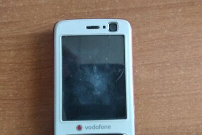 Мобільний телефон білого кольору NOKIA, модель: N73 без батареї та зарядного пристрою, б/у