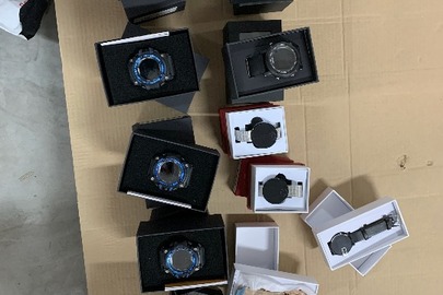 Smart Watch, артикул EX16, торгова марка - LEMFO, - 5 шт., Smart Watch, арт. Q8, торгова марка - LEMFO, - 3 шт., Smart Watch, арт. Т2, торгова марка - LEMFO, - 2 шт., Smart Bracelet, артикул CF008, торгова марка - LEMFO, - 2 шт.