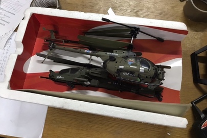 Іграшкові вертольоти з фото-відеокамерою та маркуванням «уіlоо» і «Неliсаm уіlоо», 2 комплекти, USB – кабель,1 шт.