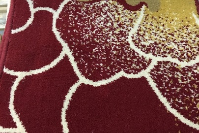 Зразки килимків з синтетичних матеріалів, загальною кількістю - 111 шт.