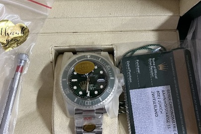 Годинник наручний торгівельної марки "ROLEX", сер. н. 14LH5365, модель: 116610 LN, 97200 GREEN у кількості 1 шт., в упаковці виробника, без ознак використання