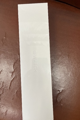 Годинник Apple watch Series 5 Gold Aluminim Case with Pink Sport Band, арт. B07XQXZZ6H, згідно маркування на упаковці виробника т/м "Apple", стан - новий