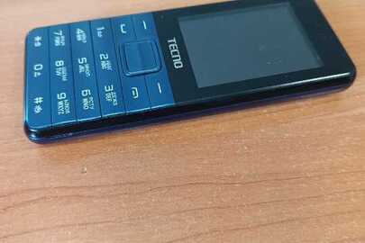 Конфіскація за рішенням суду: мобільний телефон "TECNO", IMEI: 351271750806889, був у використанні, синього кольору