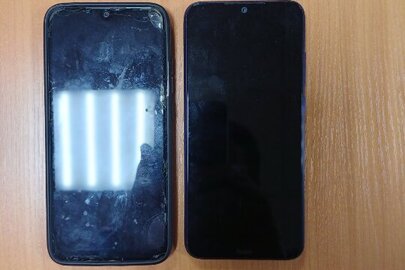 	Конфіскація майна за рішенням суду: мобільний телефон марки  "Xiaomi V1901F7G ",  " Xiaomi Redmi 4X " , " - 2шт, б/в