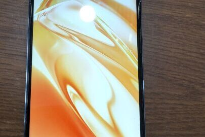 Конфісковане майно за рішенням суду: мобільний телефон марки "INFINIX HOT40" моделі "Х6836", б/в, ІМЕІ:357584626451472,блакитного кольору