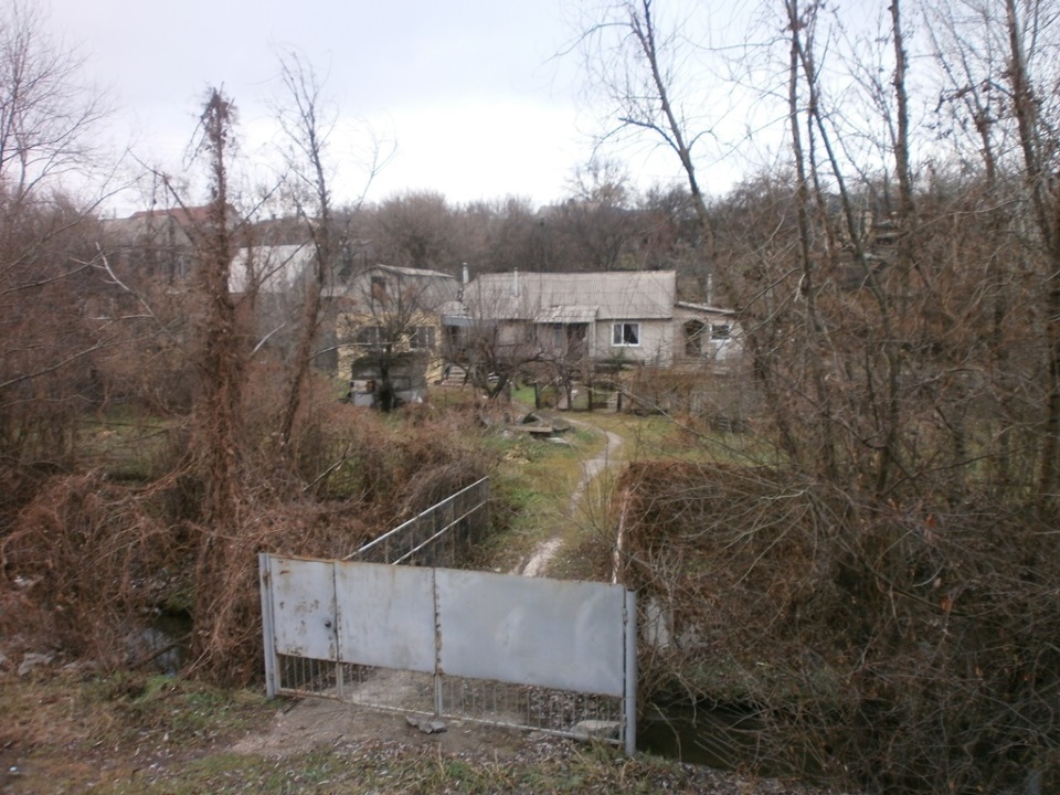 ІПОТЕКА. Житловий будинок (літ. А) загальною площею 196,7 кв.м. з господарськими будівлями та спорудами, за адресою: м. Запоріжжя, вул. Зеленодольська, буд. 31