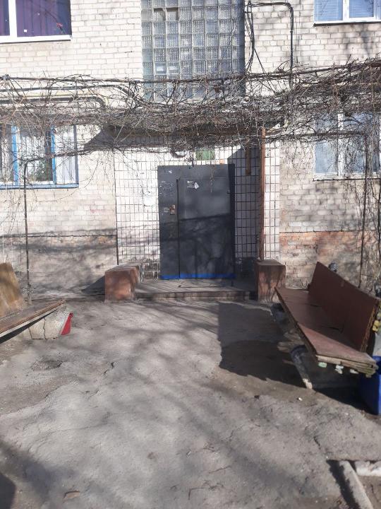 Однокімнатна квартира, загально площею 19,3 кв.м., за адресою: м. Запоріжжя, вул. Технікумівська (Дослідна станція), буд. 78, кв. 61