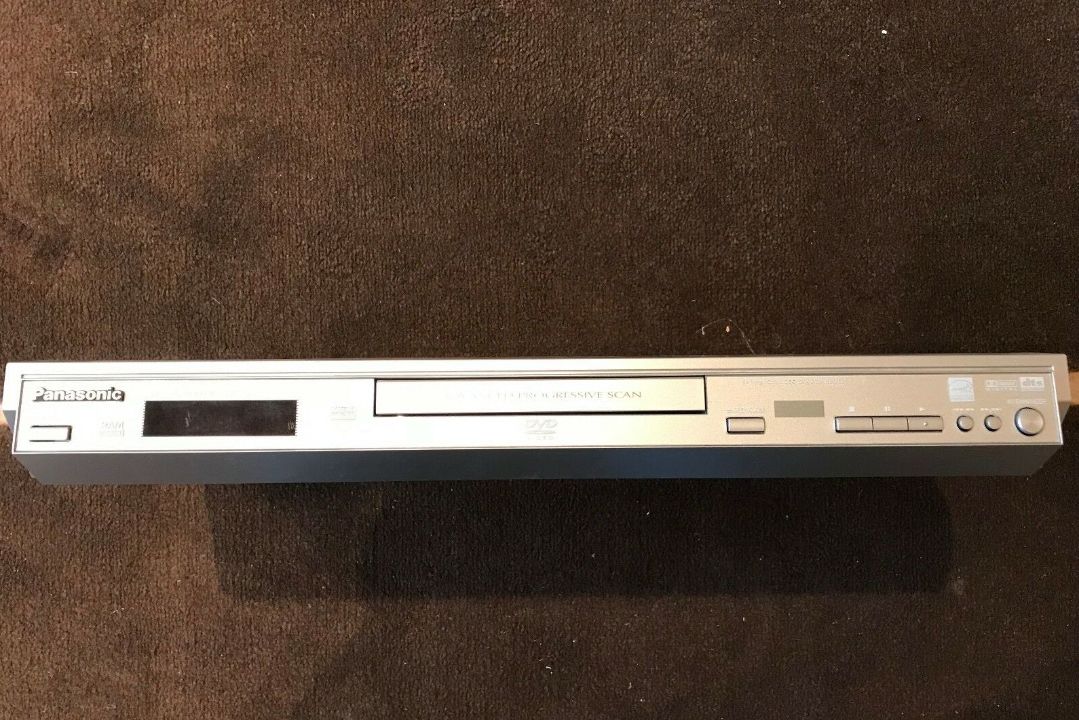 DVD марки PANASONIC