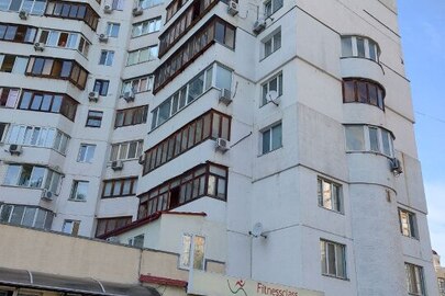 Двокімнатна квартира, загальною площею 64,60 кв.м., за адресою: м.Київ, вулиця Лук'яненка Левка, будинок 13А, квартира 178