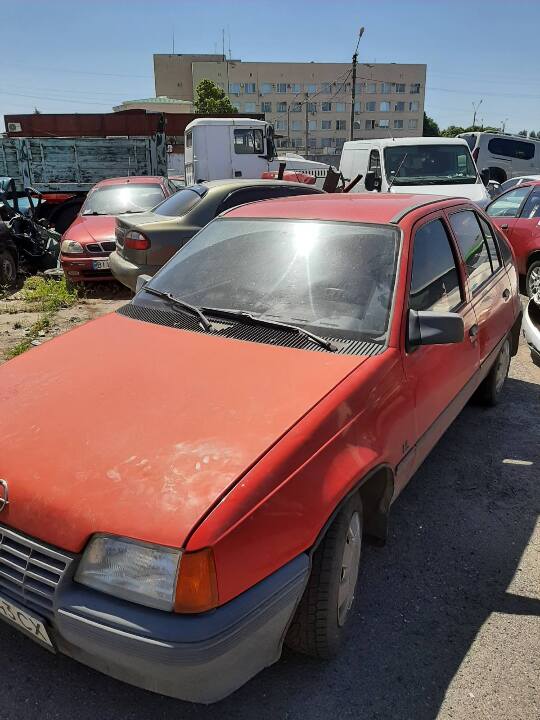 Легковий автомобіль OPEL KADETT, 1986 р.в., ДНЗ ВІ8743СХ, № кузова( шасі,рама): W0L000034H2564969