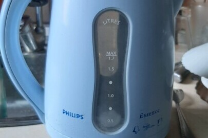 Електричний чайник PHILIPS Essence HD 4659 б/в