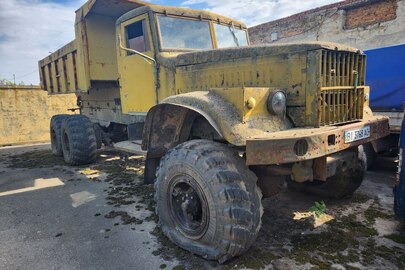 Автомобіль вантажний марки КрАЗ 255Б, 1977 р.в., реєстраційний номер ВІ3768АО, VIN (номер кузову, шасі) ідентифікувати неможливо