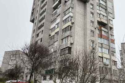 Трикімнатна квартира загальною площею 69,8 кв.м., розташована за адресою: Полтавська область, м. Кременчук, вул. Європейська (попередня назва Щорса), буд. 76А, кв. 13