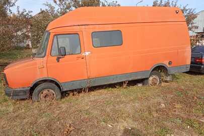 Вантажний автомобіль , марк DAF, модель  400 ,  1990 року випуску , номер кузова/шасі XLRVE04EN0N855702, ДНЗ СА4982ВТ , червоного кольору
