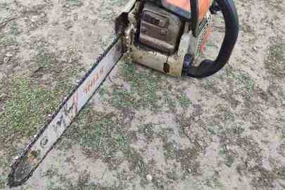 Конфіскація майна за рішенням суду: бензопила марки "Stihl MS-180", б/в не в робочому стані, наявні незначні пошкодження, потертості