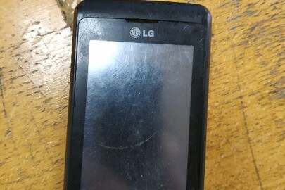 Мобільний телефон LG-KP500