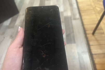 Конфіскація майна за ухвалою суду: мобільний телефон марка: "Infinix", модель: "Hot 30i", чорного кольору, б/в