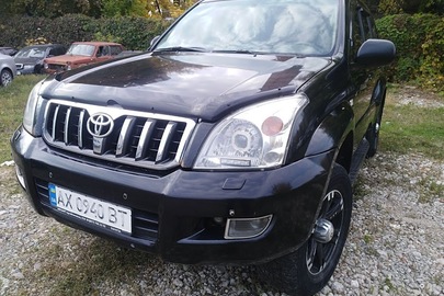 Транспортний засіб марки TOYOTA, модель LAND CRUISER PRADO, номер шасі (кузова рами) JTEBU29J105044043, 2005 року випуску, колір - ЧОРНИЙ, реєстраційний номер АХ0940ВТ