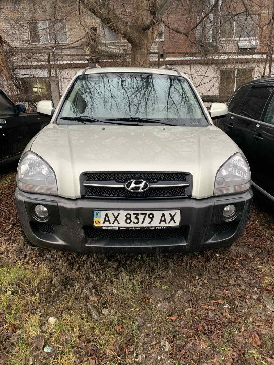 Транспортний засіб марки HYUNDAI, модель TUCSON, VIN код Y6LJN81ВР7L003899, номер кузова KMHJN81BP7U634768, 2007 року випуску, реєстраційний номер АХ8379АХ