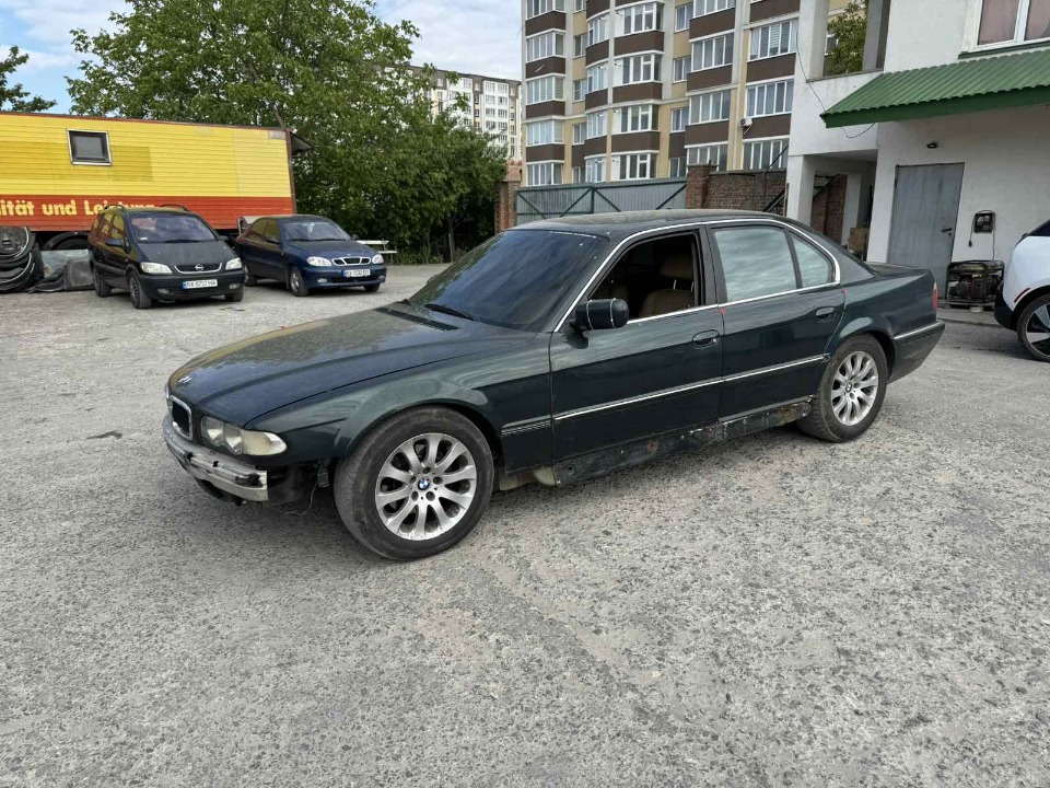 Легковий автомобіль марки BMW, модель 730D, 1999 р.в., ДНЗ АХ2905ME, VIN: WBAGE61090DN45329, колір зелений