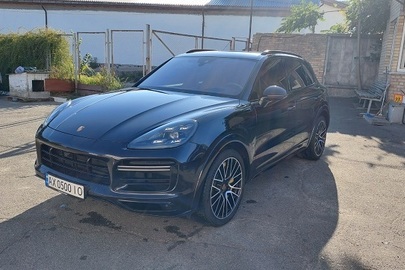 Транспортний засіб марки PORSCHE, модель CAYENNE, реєстраційний номер АХ0500ІО, VIN: WP1ZZZ9YZLDA52177, 2019 року випуску, колір чорний