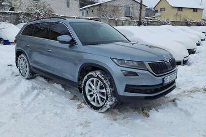 Транспортний засіб марки SKODA, модель KODIAQ, реєстраційний номер BO2557EC, VIN: TMBLD6NS9MB400728, 2020 року випуску, колір сірий